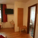 Otel Engl 3*