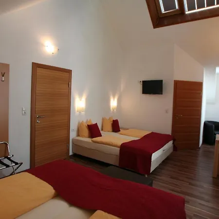 Otel Engl